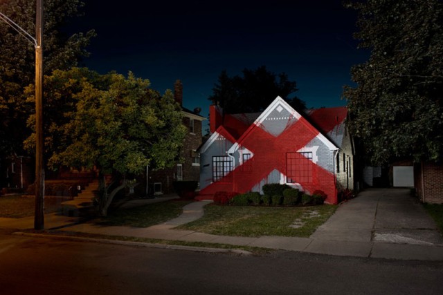 Ian-Strange-Suburban3-640x427