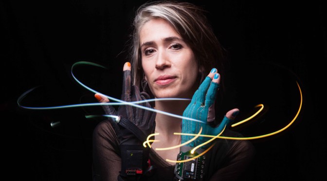 Meet Folktronica/English Singer-Songwriter and Composer, @ImogenHeap #NoCriticsJustArtists