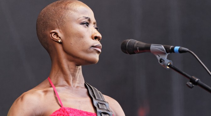 Oldie But Goodie: Rokia Traoré’s => Dounia #NoCriticsJustArtists